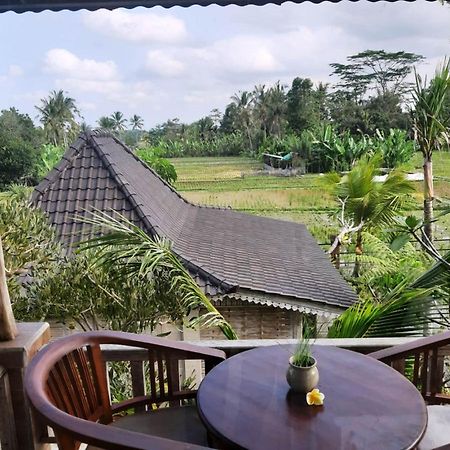 Uma Caming Villas & Gym Тегаллаланг Экстерьер фото