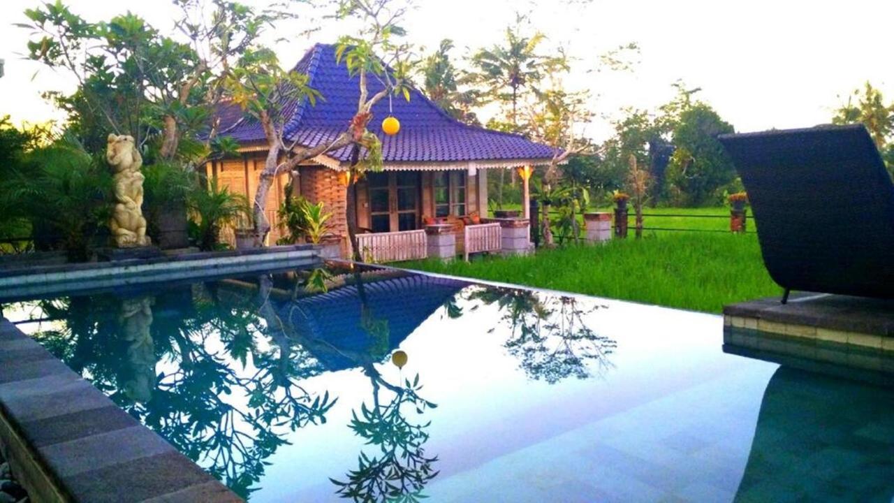 Uma Caming Villas & Gym Тегаллаланг Экстерьер фото