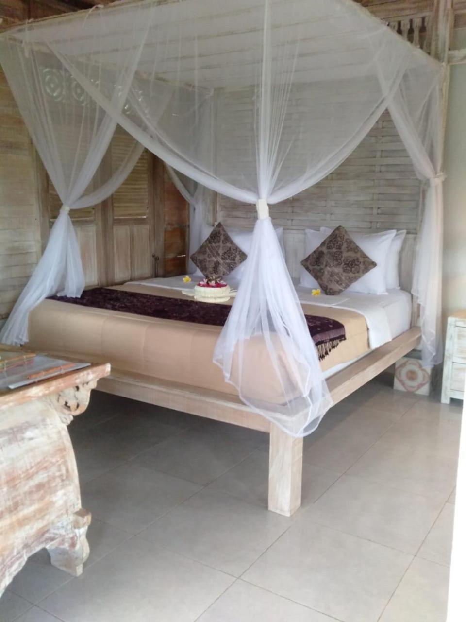 Uma Caming Villas & Gym Тегаллаланг Экстерьер фото