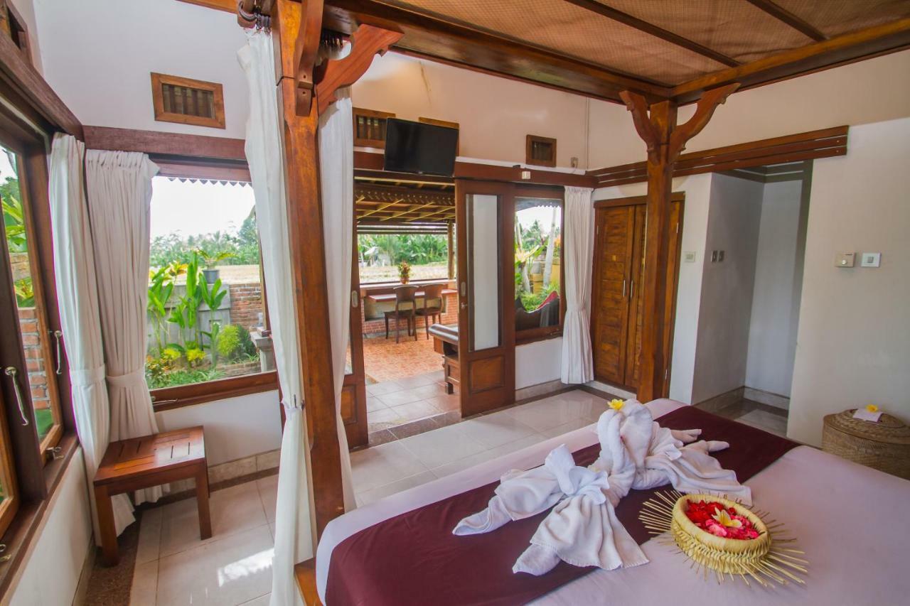 Uma Caming Villas & Gym Тегаллаланг Экстерьер фото