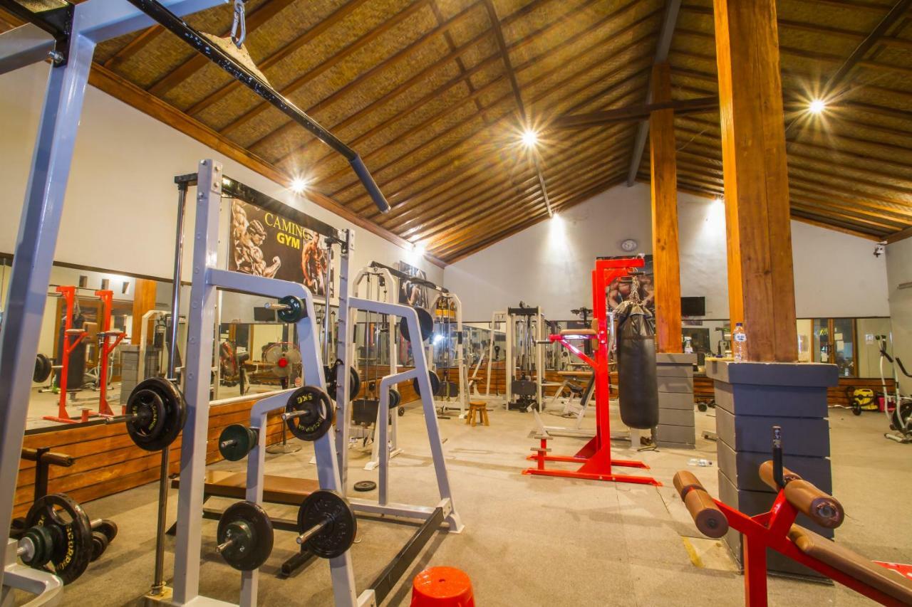 Uma Caming Villas & Gym Тегаллаланг Экстерьер фото